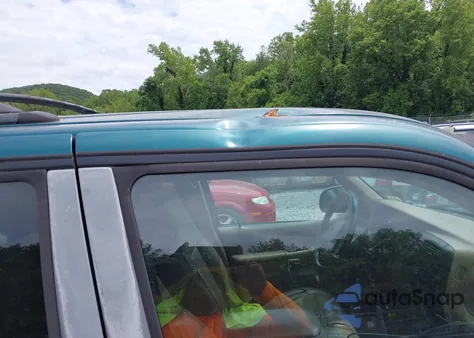 1998 Ford Explorer from USA, damaged, VIN 1FMZU34E3WZA70790